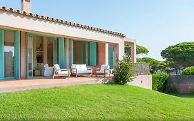 Casas Bohemian Villa Roche